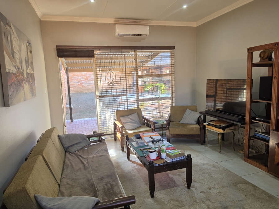 2 Bedroom Property for Sale in Navalsig Free State